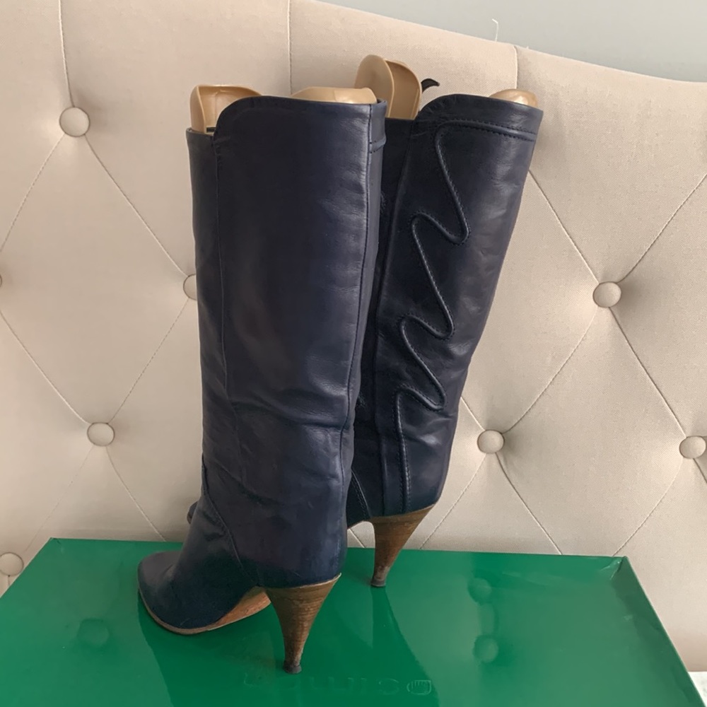 Navy blue western style heeled boots - Picture 4 of 9